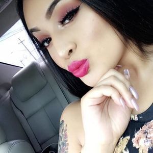 Meet your Posher, Anabel